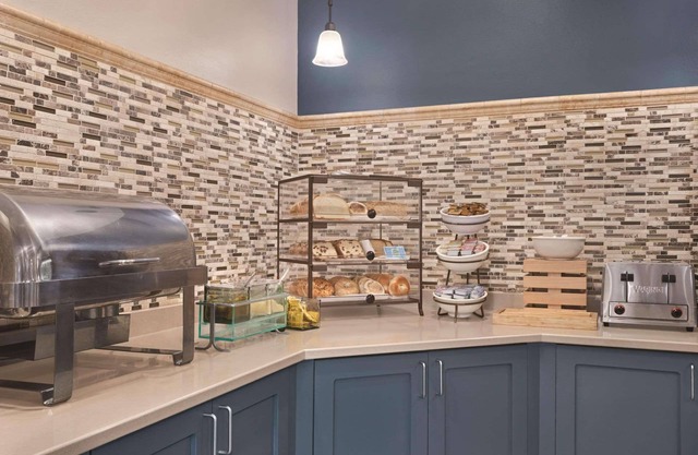 Country Inn & Suites by Radisson, Eagan, MN