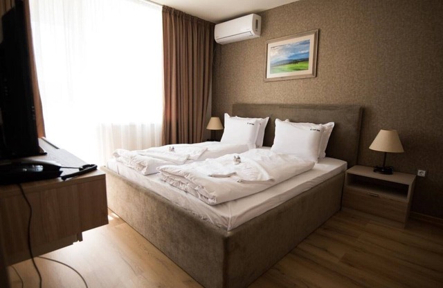 Court Inn – Double Suite 8