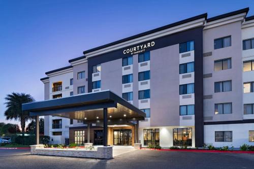 Courtyard by Marriott Laredo