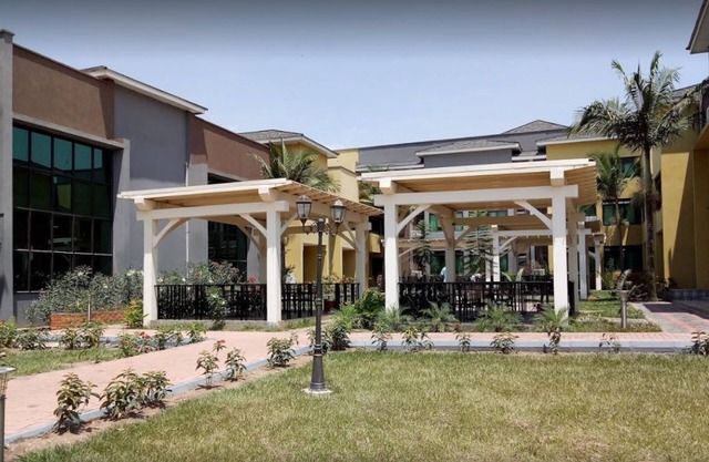 Courtyard International Hotel