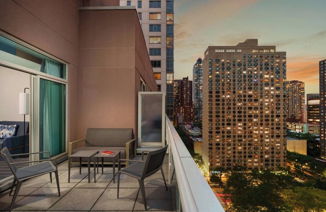 Courtyard New York Manhattan/Upper East Side