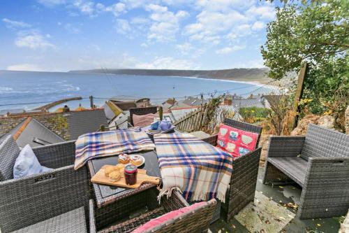 Cove Cottage - Sennen