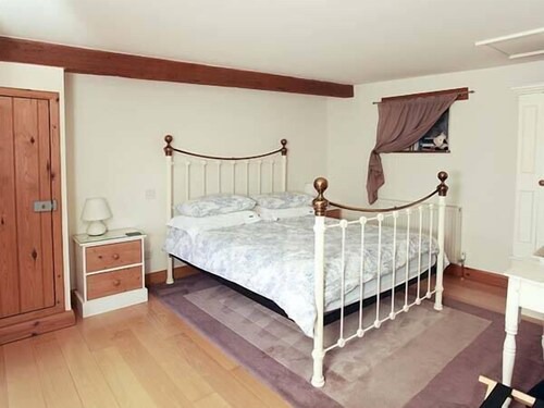 Cow Byre Cottage, WRELTON