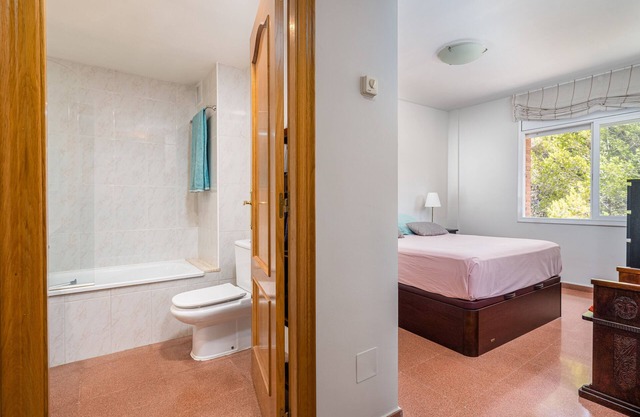 Cozy 1-bedroom apartment in lovely Calella with AC, WiFi