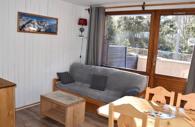 Cozy 1BR Apartment in Central Location with Terrace, Near Ski Lift