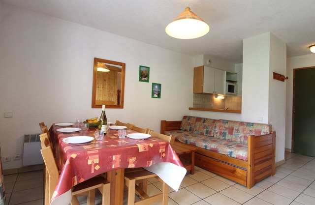 Cozy 6-person apartment with balcony, linens and Wifi included, in Termignon-Val Cenis
