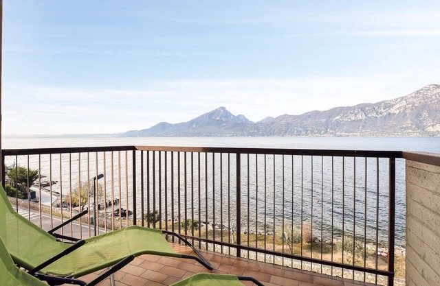 Cozy apartment in Castelletto di Brenz.
