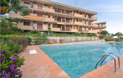 Cozy Apartment In Santo Stefano Al Mare