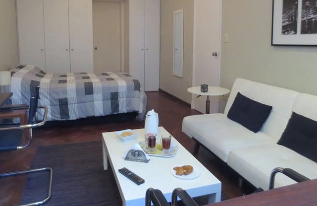Cozy apartment in the best location of Montevideo with 24hs security