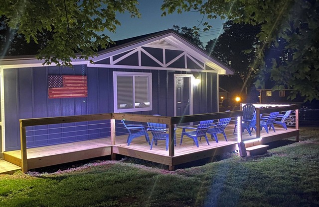 Cozy Cabin at Villager Resort on Lake Cumberland KY