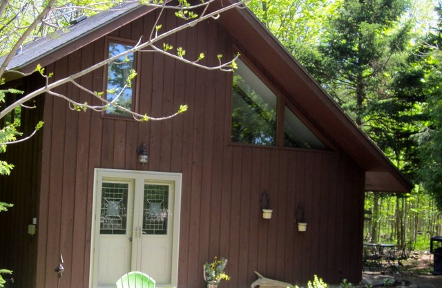 Cozy Cabin in the Woods: Between Fish Creek and Ephraim-- Perfect Location!