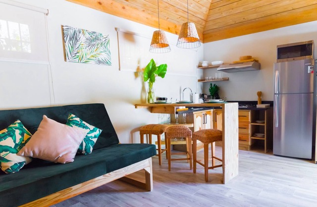 Cozy Cottage, Farm stay, 15 minutes to Damajagua waterfalls