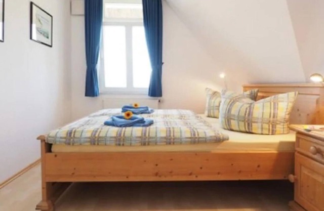 Cozy country house on the lagoon with balcony, garden. - The country house on the lagoon