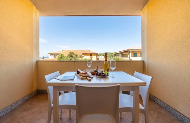 Cozy flat just steps from Baia delle Mimose