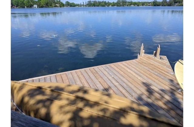 Cozy gem on the water!