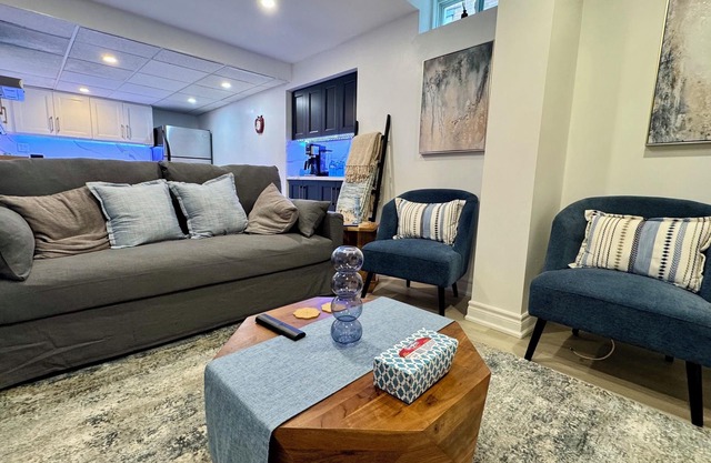 Cozy Hidden Gem | Stylish 2BR + Sofa Bed | Comfort