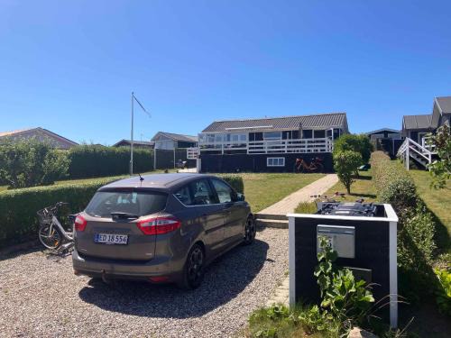 Cozy Holiday Home Just 200 M From Beach