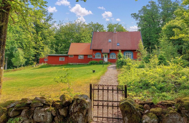 Cozy home in Markaryd with WiFi