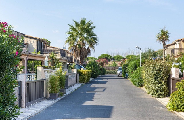 Cozy House in Les Tamaris Domain