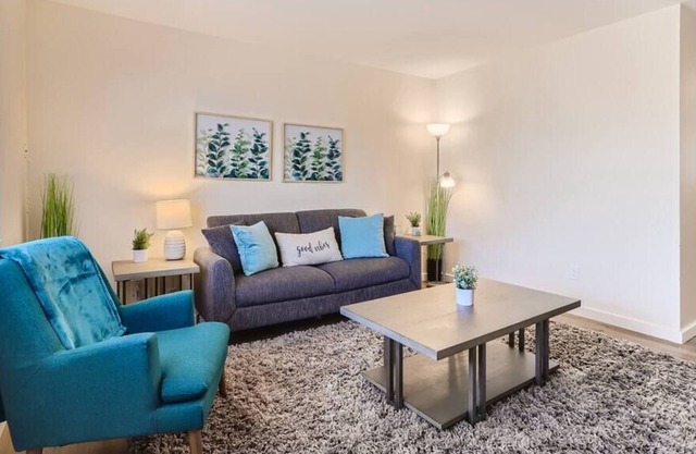 Cozy NoCo Getaway / Minutes from Downtown Loveland