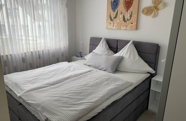 Cozy, quiet and central, a few meters to the beach, swimming pool in the house