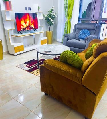 Cozy Residence IV 2bedroom Apartment near Speke Resort