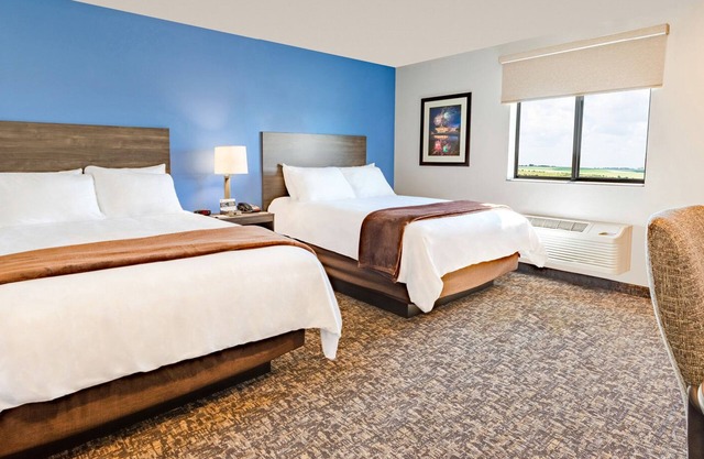 Cozy Room w/Kitchen, Pet-Friendly – 5 Mins to Coler Mountain Bike Preserve