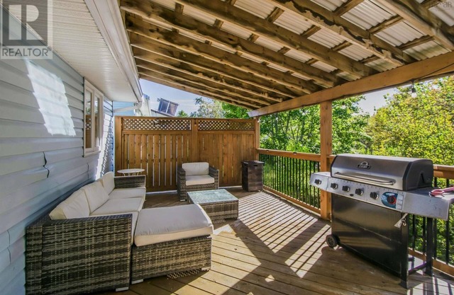 Cozy & Spacious 2BR home in a quiet neighborhood near shopping center