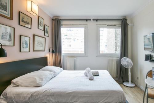 Cozy studio 10 min from Eiffel Tower Invalides Beaugrenelle