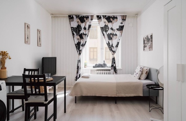 Cozy Studio in Kamppi