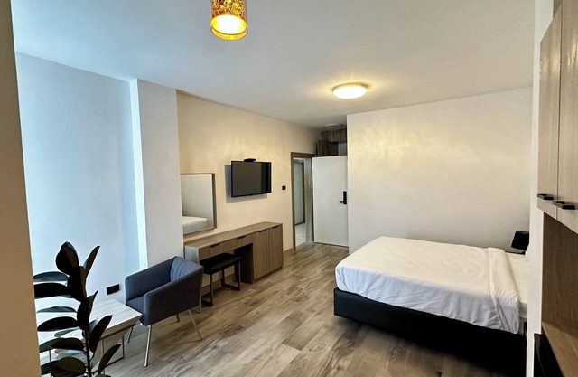 Cozy studio in welcoming Addis Ababa with WiFi