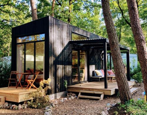 Cozy Tiny House in the forest with spacious private garden