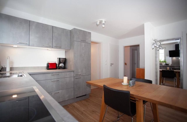 Cozy vacation apartment within walking distance of Lake Constance