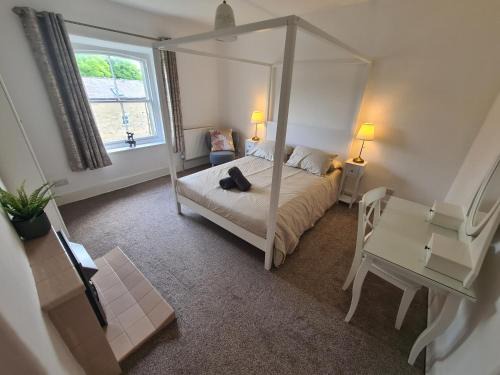 Crescent View, Terrace Road - Very central Buxton