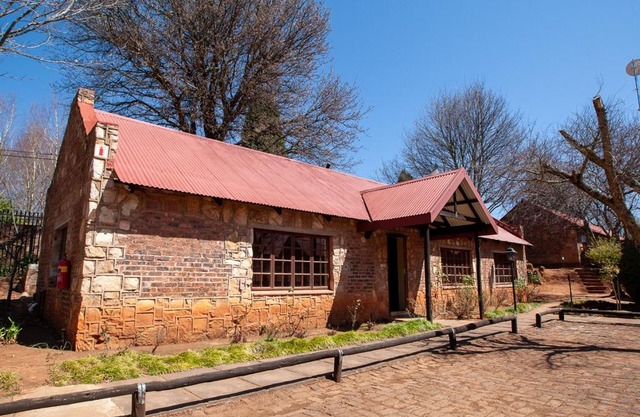 Crimson Cottage