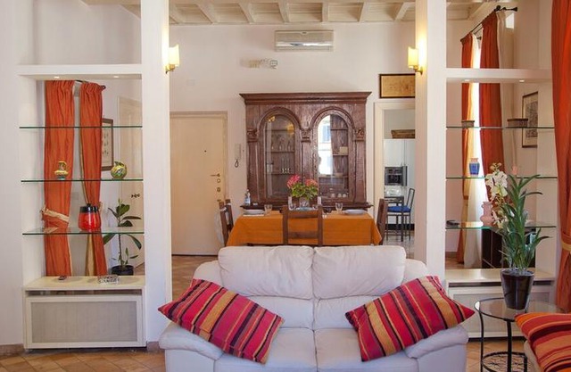 Crociferi 1 Apartment