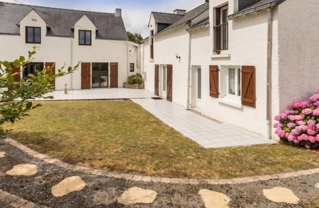 Crossac Inn, 4 bedrooms, sleeps 8