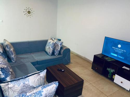 Crown Apartments -1Bedroom - comfortable & spacious , with an awesome base to explore Kigali