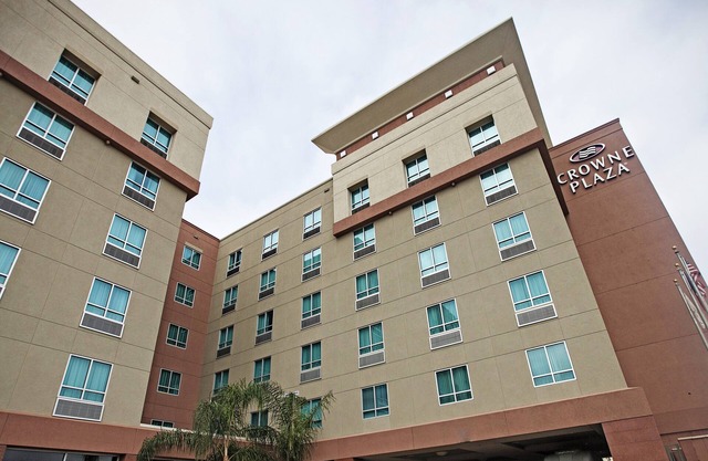 Crowne Plaza Houston Galleria Area, an IHG Hotel