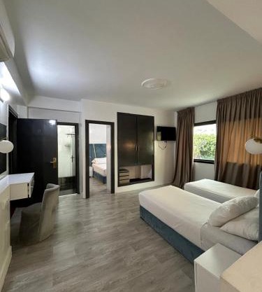 Crystal hotel