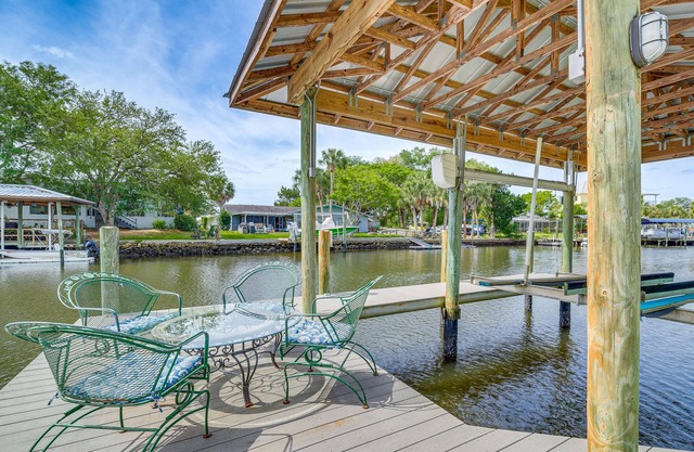 Crystal River Home: Water Views & Boat Dock!