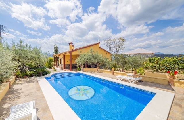 Cubo's Casa Rural Yanza/private pool/high privacy/close to urban center
