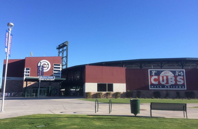 Cubs Fans! Sloan Park, ASU, Scottsdale, Two Malls, Casinos, Golf & More