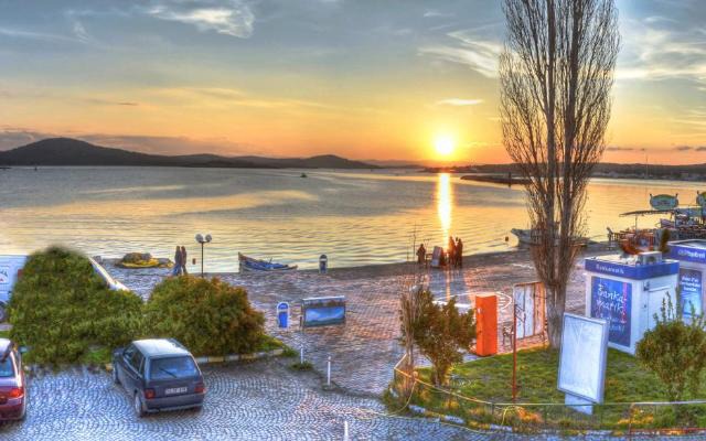 Cunda Mavi Hotel