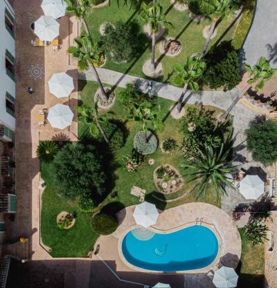 Curolla Petit Hotel
