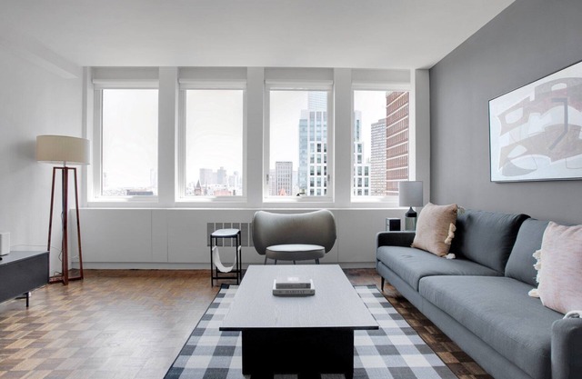 Cute Back Bay 1BR w/W/D & Gym, near Copley T & Shops, by Blueground