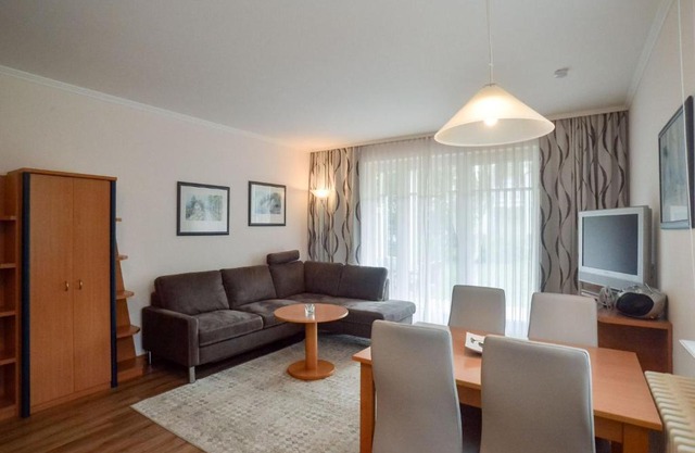 Klassik Schlafzimmer Und Balkon 