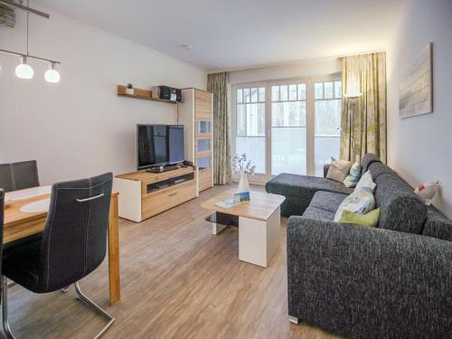 Dünenpark Binz - Komfortplus Ferienwohnung mit 1 Schlafzimmer und Terrasse im Erdgeschoss 043