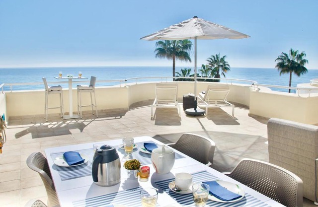 D12 Espectacular y moderno apartamento en primera línea - Estepona - Sinfonia del Mar