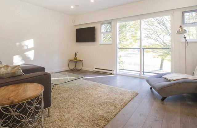 D16 - 3 bedroom unit in Strathcona